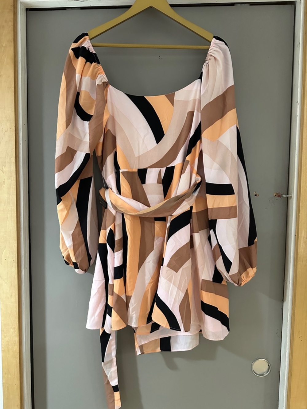 Anthropologie Hutch Geo Wrap Mini Dress Balloon Sleeve Tie Waist wedding guest - Picture 9 of 11